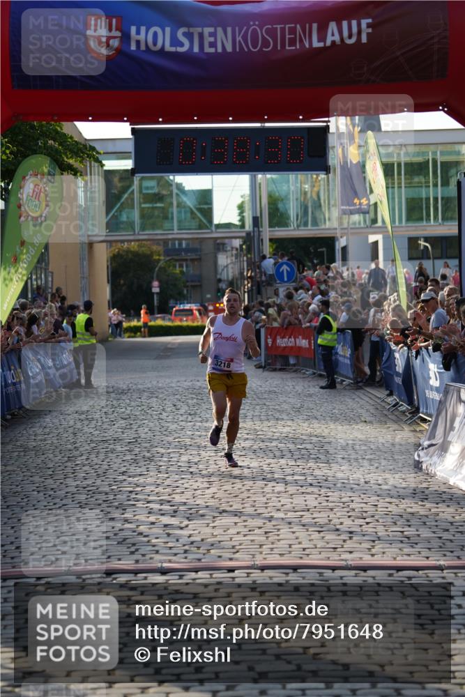 13.06.2025 - Holstenköstenlauf Felixshl http://msf.ph/oto/7951648 13.06.2025 19:38:29 Laufen 3218 meine-sportfotos.de