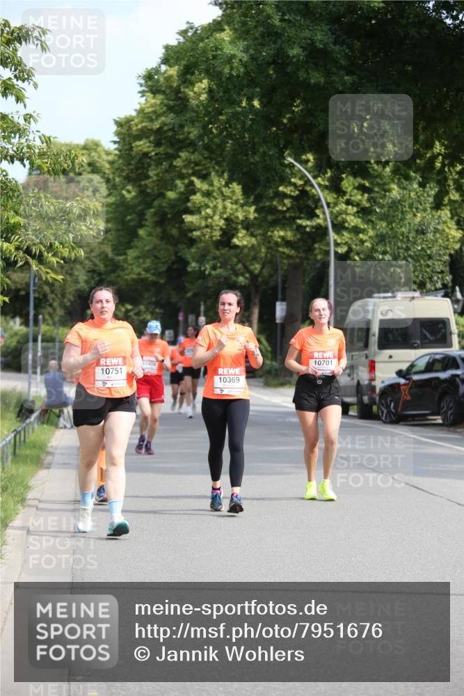 15.06.2025 - REWE Women's Run Jannik Wohlers http://msf.ph/oto/7951676 15.06.2025 09:51:14 Laufen 10109, 10751, 10369, 10701 meine-sportfotos.de