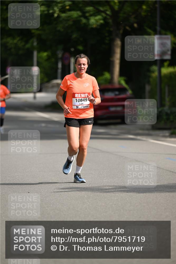 15.06.2025 - REWE Women's Run Dr. Thomas Lammeyer http://msf.ph/oto/7951719 15.06.2025 09:38:03 Laufen 10849 meine-sportfotos.de