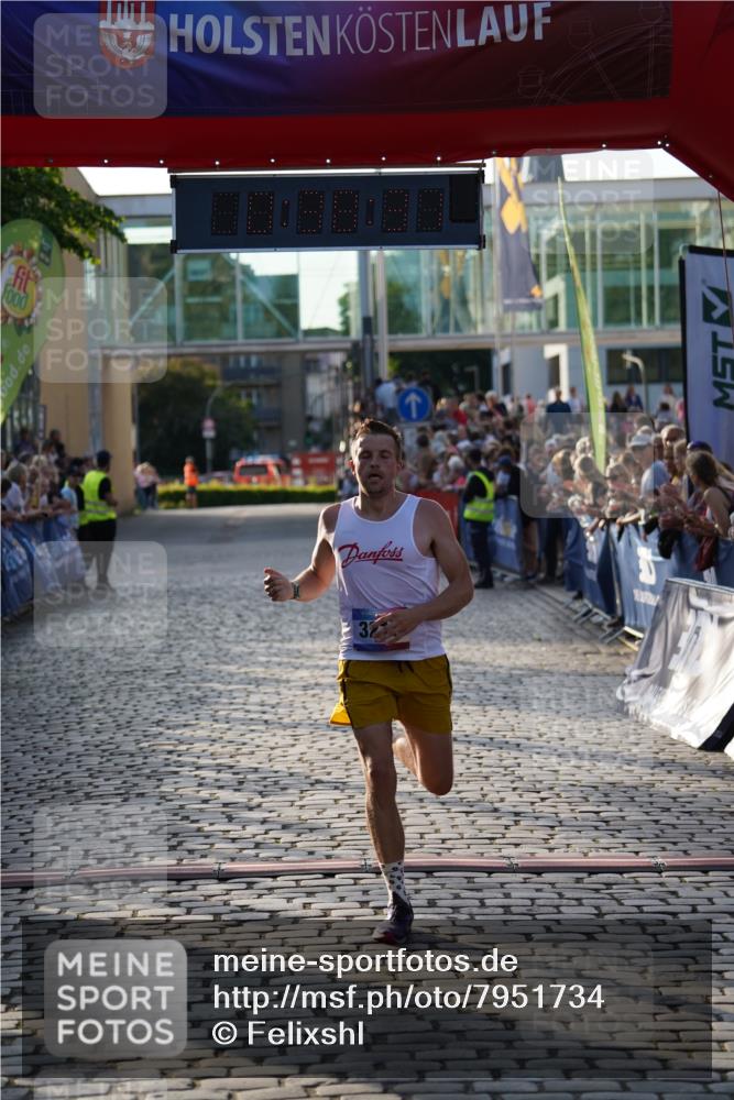 13.06.2025 - Holstenköstenlauf Felixshl http://msf.ph/oto/7951734 13.06.2025 19:38:30 Laufen 3218 meine-sportfotos.de