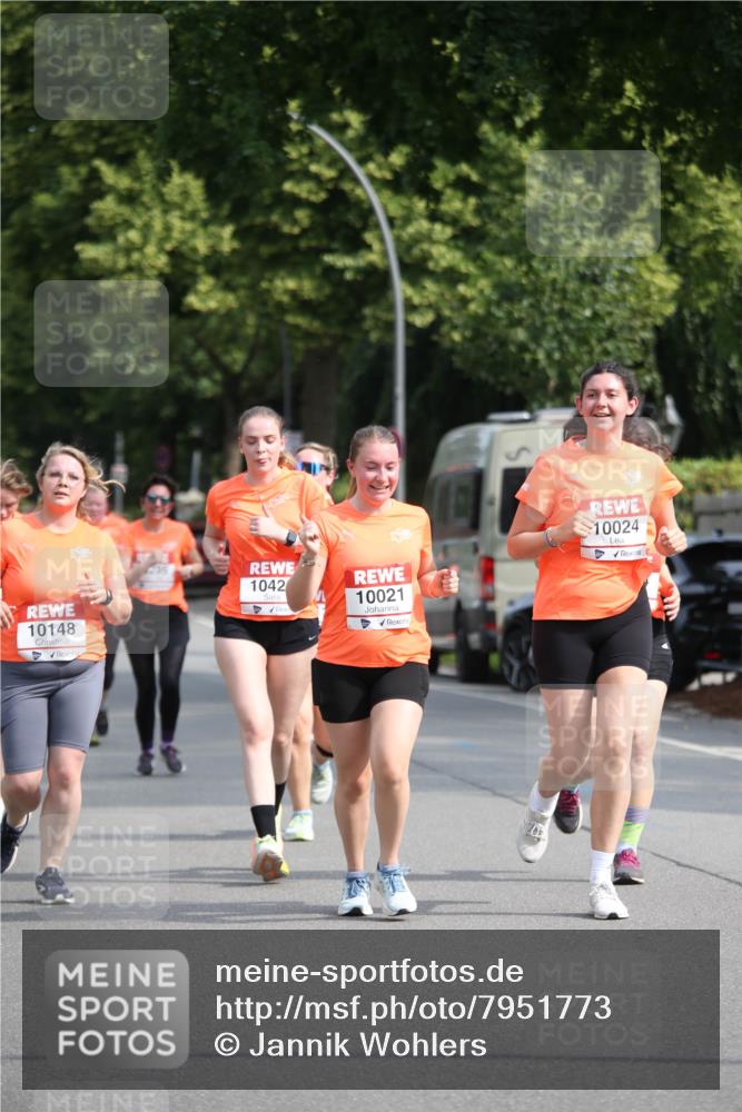 15.06.2025 - REWE Women's Run Jannik Wohlers http://msf.ph/oto/7951773 15.06.2025 09:51:25 Laufen 10148, 235, 1042, 10021, 10024 meine-sportfotos.de