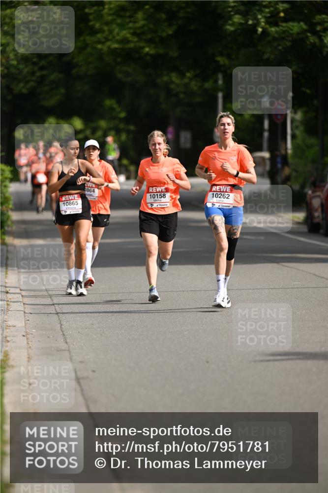 15.06.2025 - REWE Women's Run Dr. Thomas Lammeyer http://msf.ph/oto/7951781 15.06.2025 09:38:07 Laufen 864, 10865, 10158, 10262 meine-sportfotos.de
