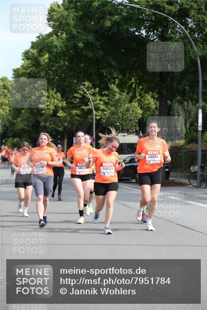 15.06.2025 - REWE Women's Run Jannik Wohlers http://msf.ph/oto/7951784 15.06.2025 09:51:26 Laufen 10713, 10148, 10024, 10428, 10021 meine-sportfotos.de
