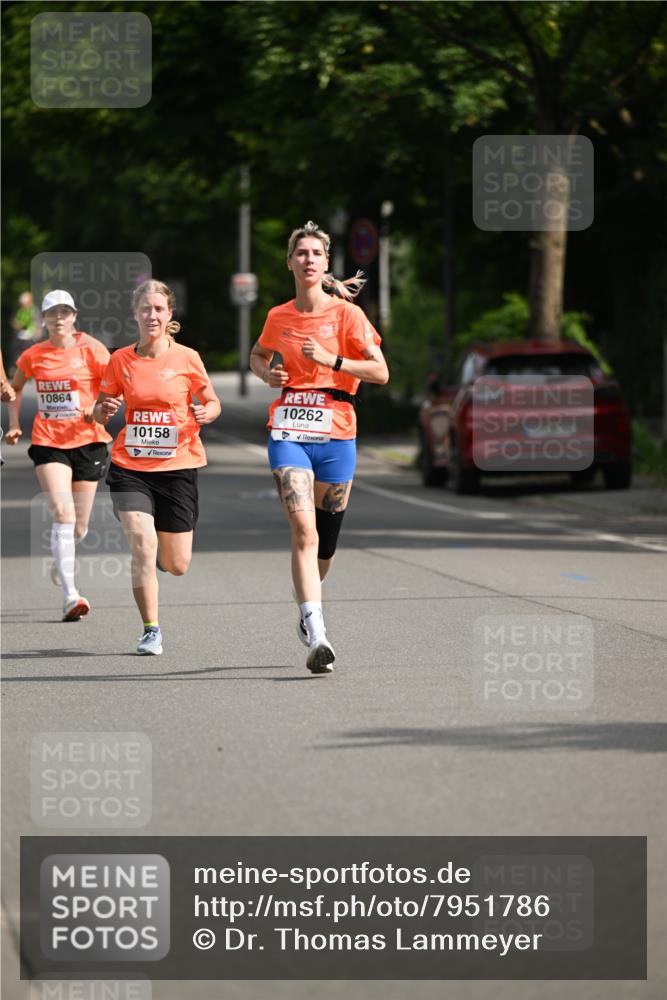 15.06.2025 - REWE Women's Run Dr. Thomas Lammeyer http://msf.ph/oto/7951786 15.06.2025 09:38:08 Laufen 10864, 10158, 10262 meine-sportfotos.de