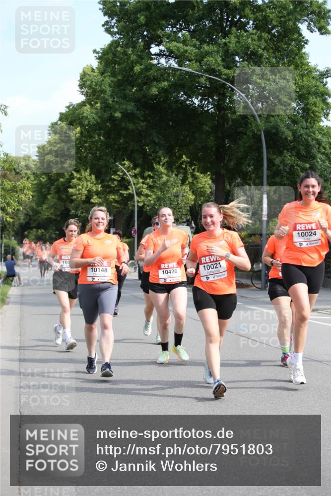 15.06.2025 - REWE Women's Run Jannik Wohlers http://msf.ph/oto/7951803 15.06.2025 09:51:27 Laufen 107, 10148, 10428, 10021, 10024 meine-sportfotos.de