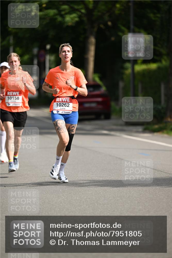 15.06.2025 - REWE Women's Run Dr. Thomas Lammeyer http://msf.ph/oto/7951805 15.06.2025 09:38:09 Laufen 10158, 10262 meine-sportfotos.de