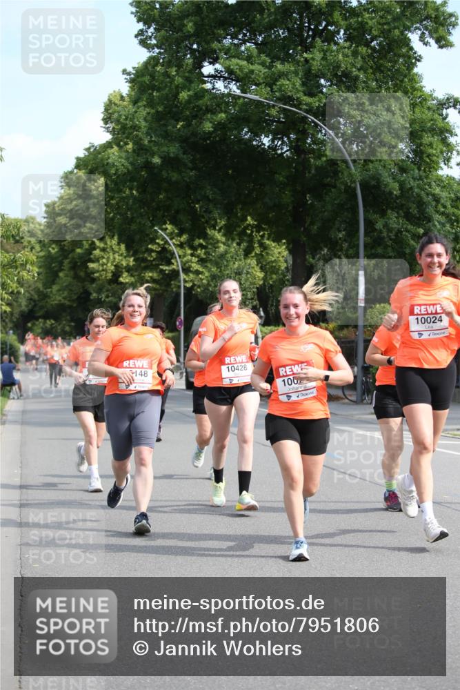 15.06.2025 - REWE Women's Run Jannik Wohlers http://msf.ph/oto/7951806 15.06.2025 09:51:28 Laufen 148, 10428, 100, 10024 meine-sportfotos.de