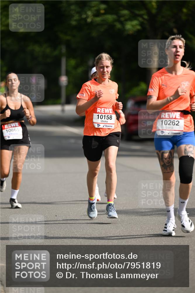 15.06.2025 - REWE Women's Run Dr. Thomas Lammeyer http://msf.ph/oto/7951819 15.06.2025 09:38:10 Laufen 10865, 10158, 10262 meine-sportfotos.de