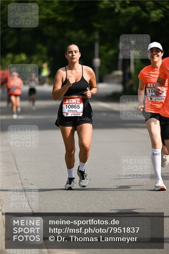 15.06.2025 - REWE Women's Run Dr. Thomas Lammeyer http://msf.ph/oto/7951837 15.06.2025 09:38:12 Laufen 10865, 108 meine-sportfotos.de
