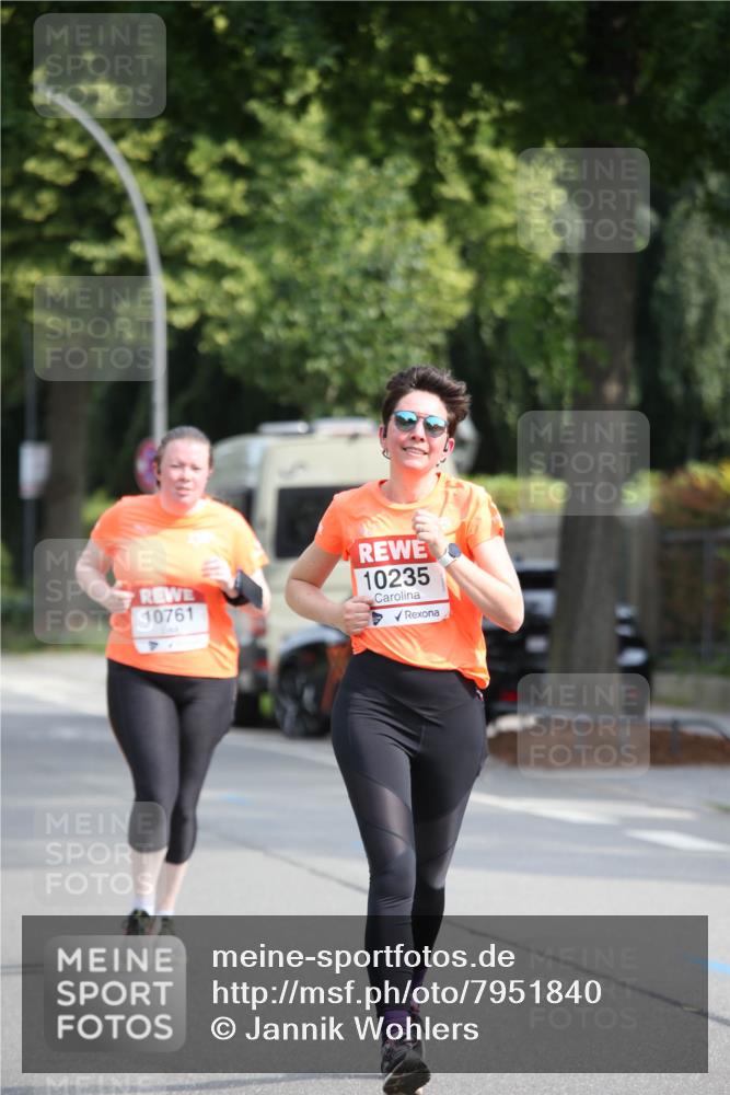 15.06.2025 - REWE Women's Run Jannik Wohlers http://msf.ph/oto/7951840 15.06.2025 09:51:30 Laufen 10761, 10235 meine-sportfotos.de