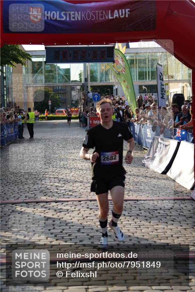 13.06.2025 - Holstenköstenlauf Felixshl http://msf.ph/oto/7951849 13.06.2025 19:39:00 Laufen 2682 meine-sportfotos.de