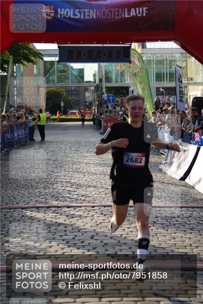13.06.2025 - Holstenköstenlauf Felixshl http://msf.ph/oto/7951858 13.06.2025 19:39:00 Laufen 2682 meine-sportfotos.de