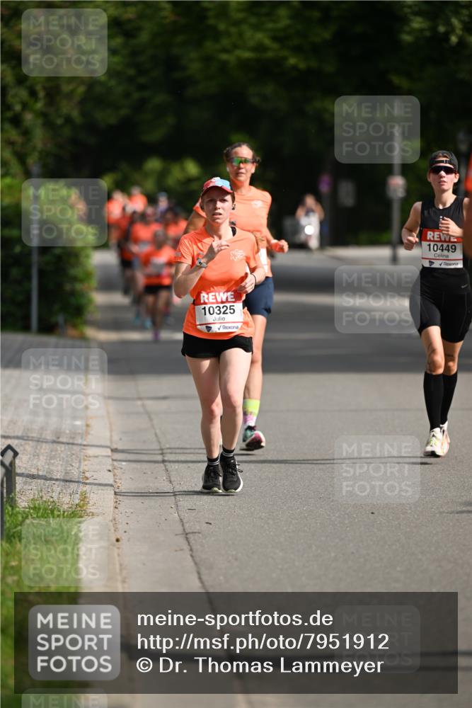 15.06.2025 - REWE Women's Run Dr. Thomas Lammeyer http://msf.ph/oto/7951912 15.06.2025 09:38:24 Laufen 10325, 10449 meine-sportfotos.de
