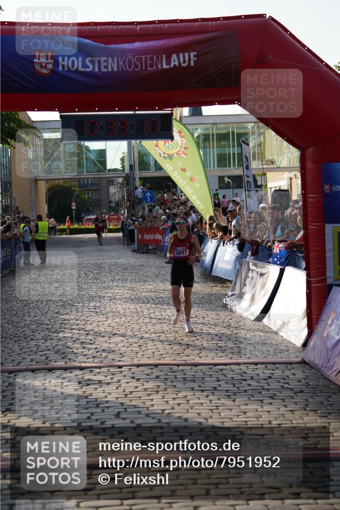 13.06.2025 - Holstenköstenlauf Felixshl http://msf.ph/oto/7951952 13.06.2025 19:39:10 Laufen 3191, 3897 meine-sportfotos.de