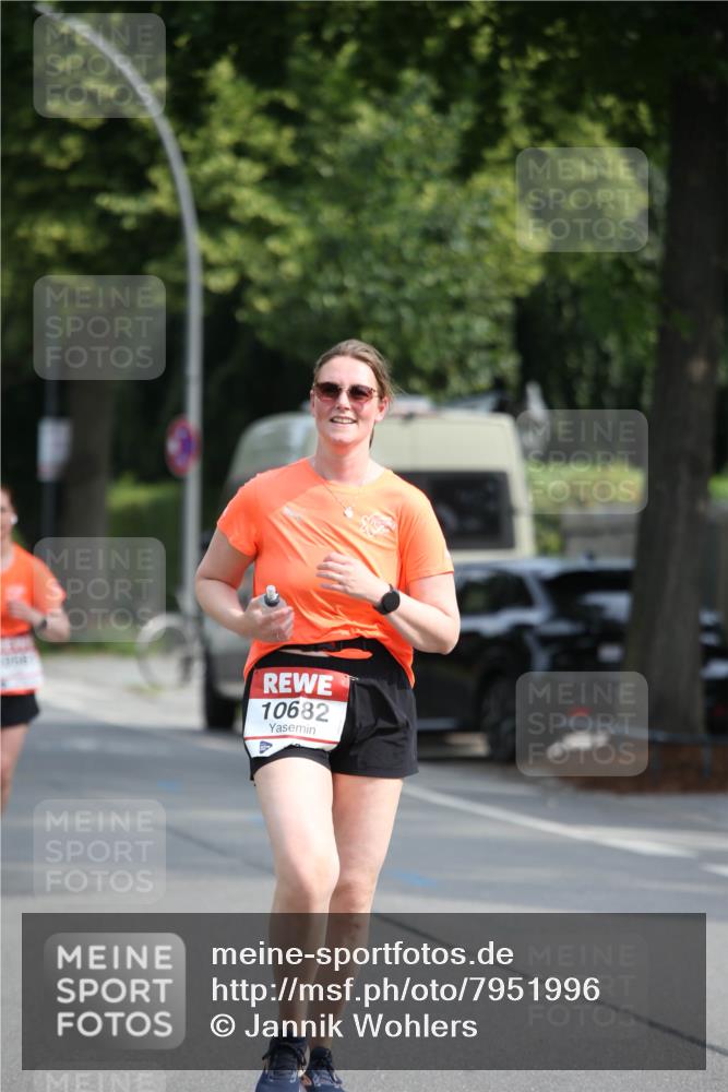 15.06.2025 - REWE Women's Run Jannik Wohlers http://msf.ph/oto/7951996 15.06.2025 09:51:52 Laufen 10682 meine-sportfotos.de