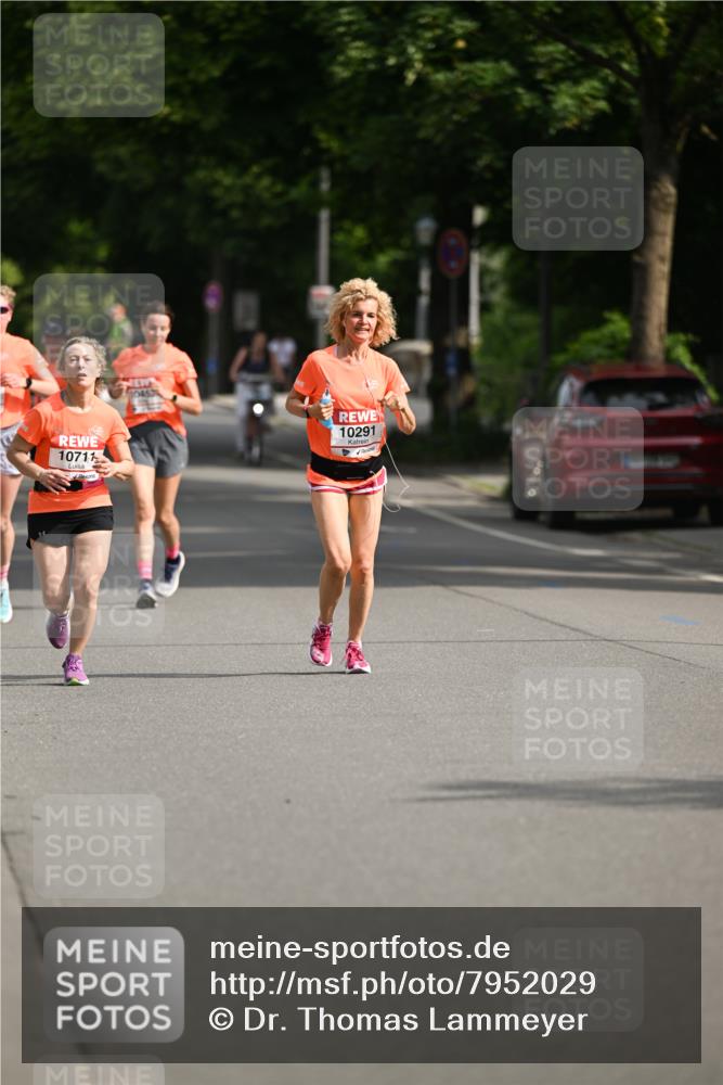 15.06.2025 - REWE Women's Run Dr. Thomas Lammeyer http://msf.ph/oto/7952029 15.06.2025 09:38:32 Laufen 10711, 0457, 10291 meine-sportfotos.de