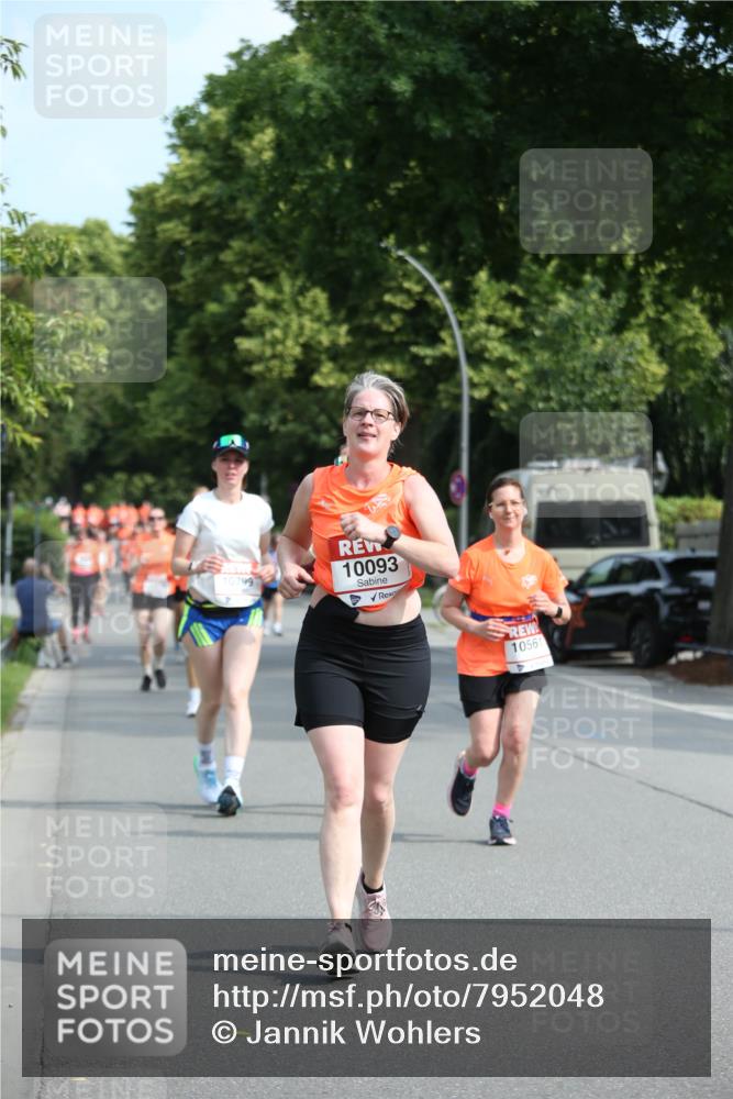 15.06.2025 - REWE Women's Run Jannik Wohlers http://msf.ph/oto/7952048 15.06.2025 09:51:55 Laufen 10093 meine-sportfotos.de