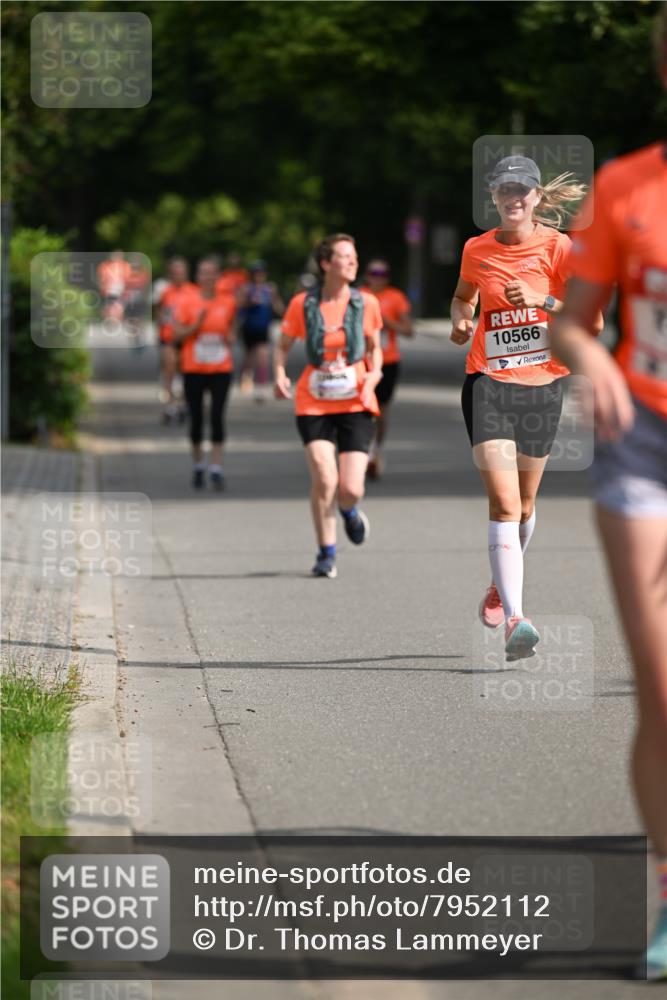 15.06.2025 - REWE Women's Run Dr. Thomas Lammeyer http://msf.ph/oto/7952112 15.06.2025 09:38:39 Laufen 10566 meine-sportfotos.de