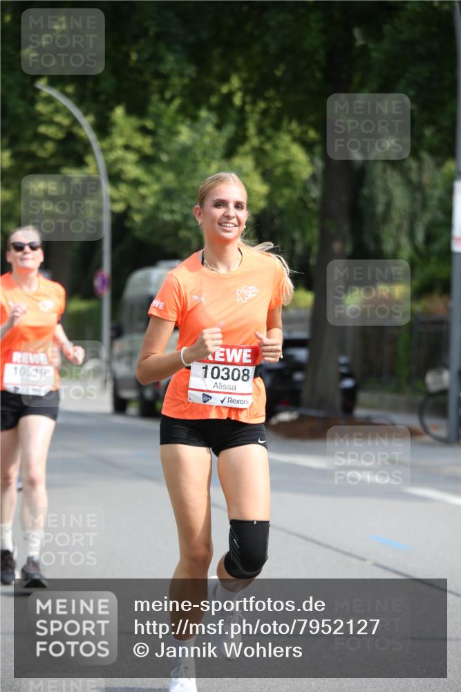 15.06.2025 - REWE Women's Run Jannik Wohlers http://msf.ph/oto/7952127 15.06.2025 09:52:02 Laufen 10519, 10308 meine-sportfotos.de