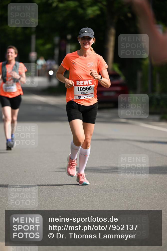 15.06.2025 - REWE Women's Run Dr. Thomas Lammeyer http://msf.ph/oto/7952137 15.06.2025 09:38:41 Laufen 10566 meine-sportfotos.de