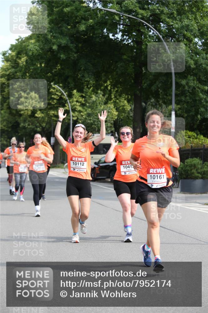 15.06.2025 - REWE Women's Run Jannik Wohlers http://msf.ph/oto/7952174 15.06.2025 09:52:07 Laufen 10190, 10112, 10412, 10161 meine-sportfotos.de