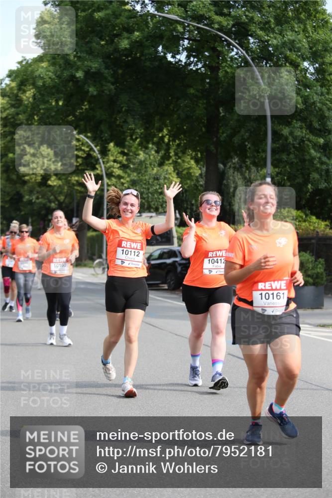 15.06.2025 - REWE Women's Run Jannik Wohlers http://msf.ph/oto/7952181 15.06.2025 09:52:07 Laufen 10190, 10112, 10412, 10161 meine-sportfotos.de