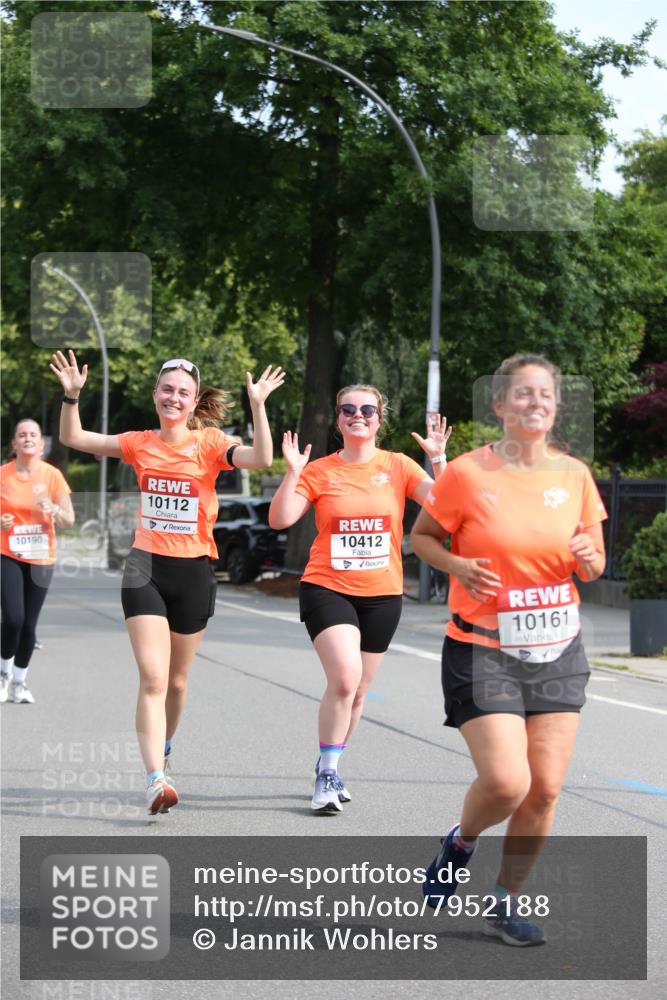 15.06.2025 - REWE Women's Run Jannik Wohlers http://msf.ph/oto/7952188 15.06.2025 09:52:07 Laufen 10190, 10112, 10412, 10161 meine-sportfotos.de