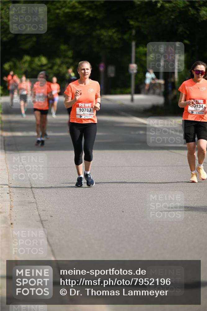15.06.2025 - REWE Women's Run Dr. Thomas Lammeyer http://msf.ph/oto/7952196 15.06.2025 09:38:45 Laufen 10783, 0134 meine-sportfotos.de