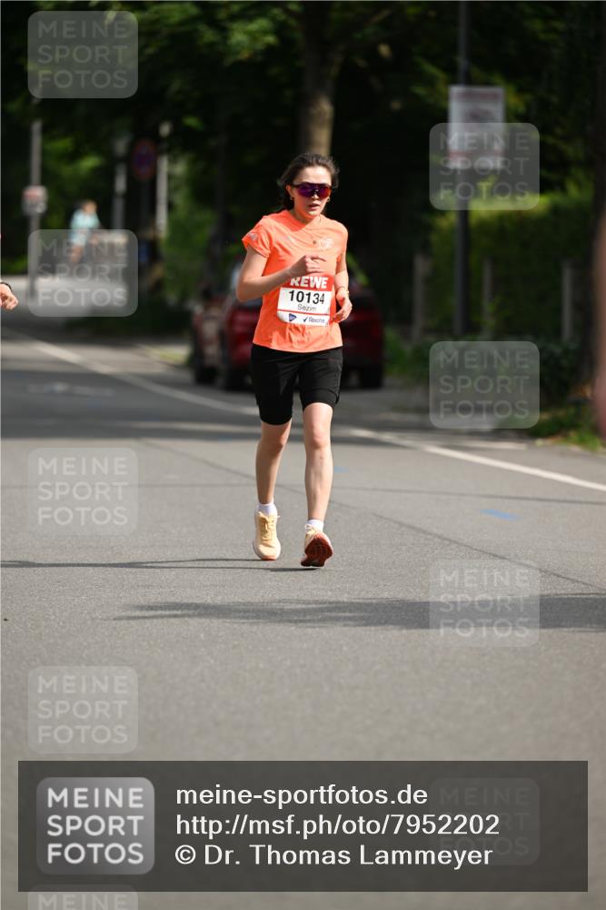 15.06.2025 - REWE Women's Run Dr. Thomas Lammeyer http://msf.ph/oto/7952202 15.06.2025 09:38:46 Laufen 10134 meine-sportfotos.de