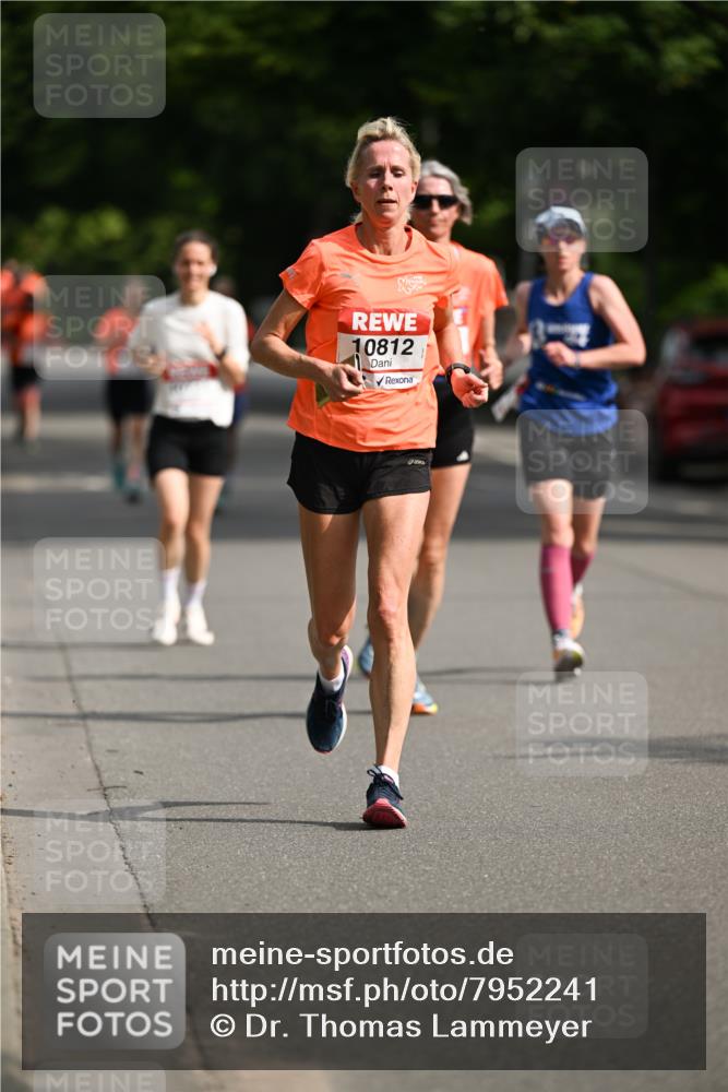 15.06.2025 - REWE Women's Run Dr. Thomas Lammeyer http://msf.ph/oto/7952241 15.06.2025 09:38:53 Laufen 10812 meine-sportfotos.de