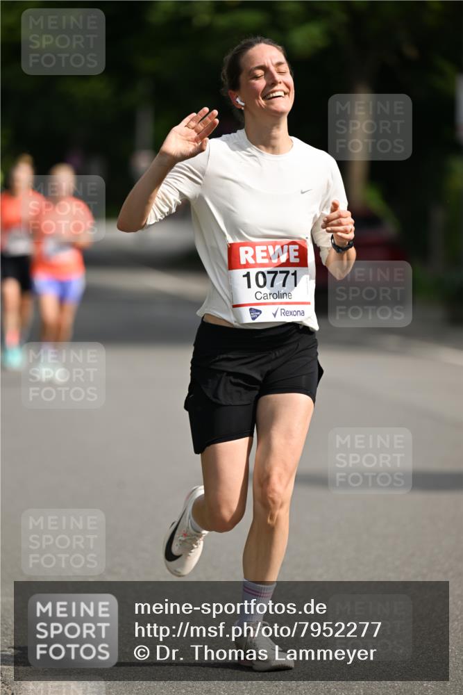 15.06.2025 - REWE Women's Run Dr. Thomas Lammeyer http://msf.ph/oto/7952277 15.06.2025 09:38:58 Laufen 10771 meine-sportfotos.de