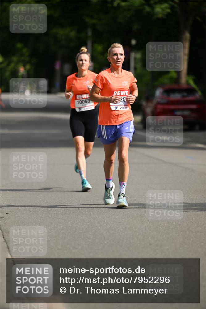 15.06.2025 - REWE Women's Run Dr. Thomas Lammeyer http://msf.ph/oto/7952296 15.06.2025 09:39:02 Laufen 10063, 25 meine-sportfotos.de