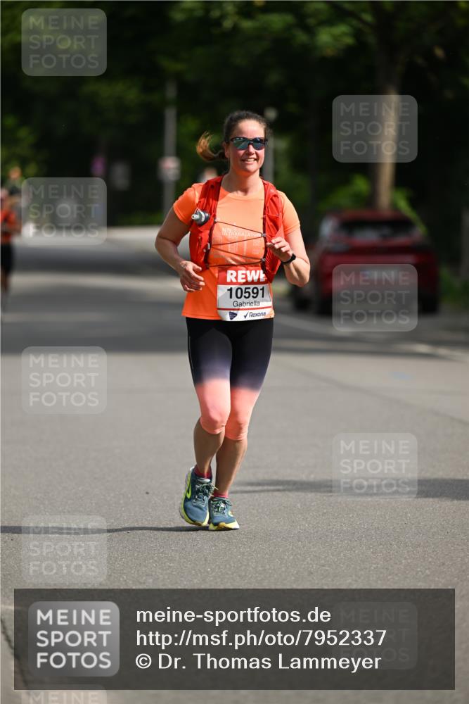 15.06.2025 - REWE Women's Run Dr. Thomas Lammeyer http://msf.ph/oto/7952337 15.06.2025 09:39:09 Laufen 10591 meine-sportfotos.de