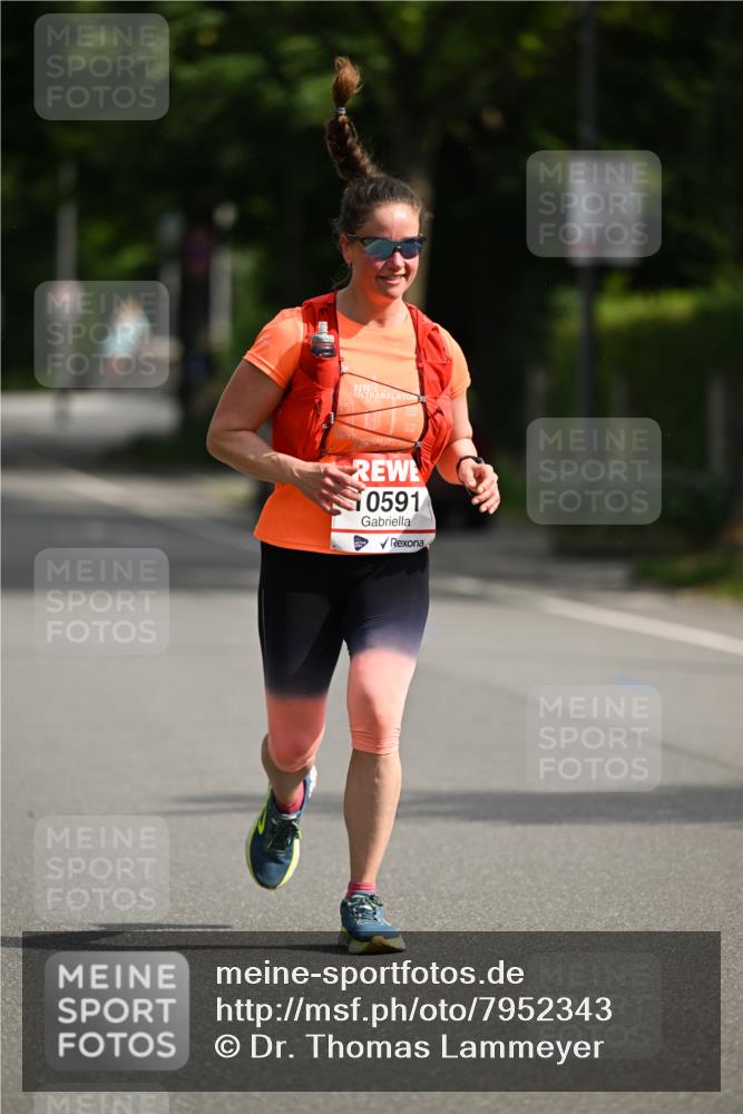 15.06.2025 - REWE Women's Run Dr. Thomas Lammeyer http://msf.ph/oto/7952343 15.06.2025 09:39:10 Laufen 0591 meine-sportfotos.de