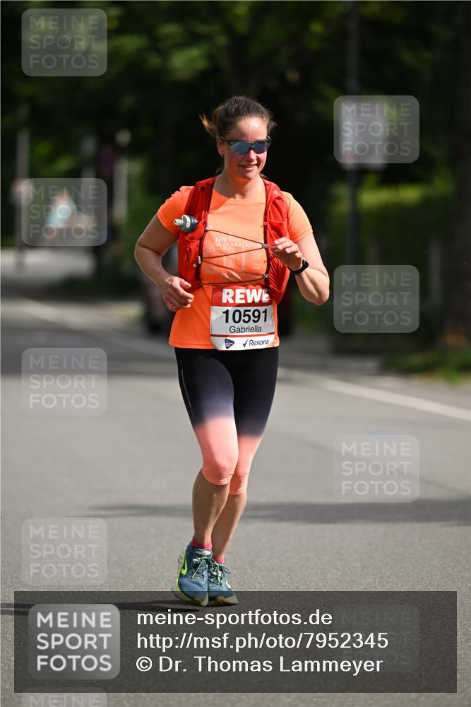 15.06.2025 - REWE Women's Run Dr. Thomas Lammeyer http://msf.ph/oto/7952345 15.06.2025 09:39:10 Laufen 10591 meine-sportfotos.de