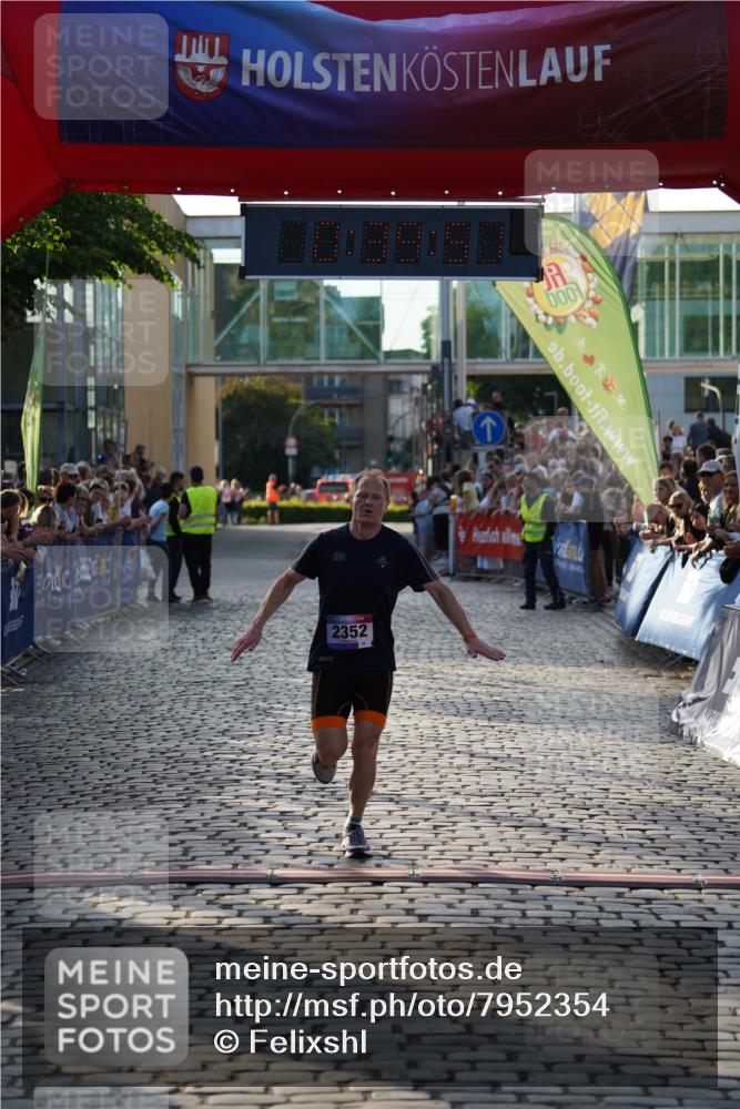 13.06.2025 - Holstenköstenlauf Felixshl http://msf.ph/oto/7952354 13.06.2025 19:39:51 Laufen 2352 meine-sportfotos.de