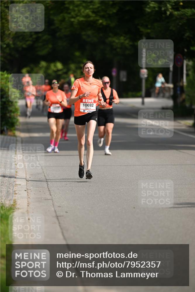 15.06.2025 - REWE Women's Run Dr. Thomas Lammeyer http://msf.ph/oto/7952357 15.06.2025 09:39:14 Laufen 10692 meine-sportfotos.de