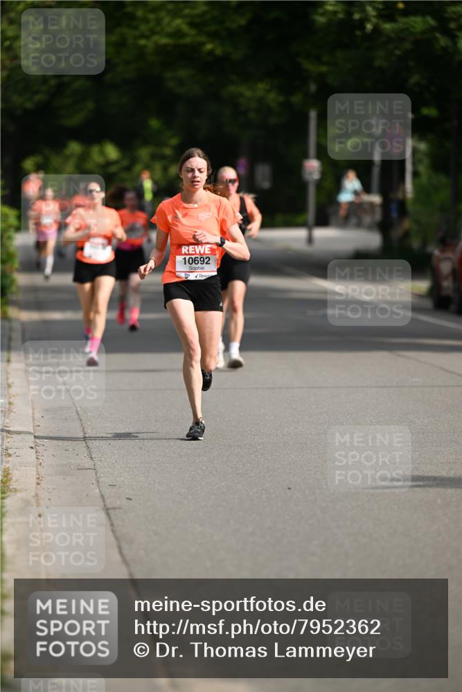 15.06.2025 - REWE Women's Run Dr. Thomas Lammeyer http://msf.ph/oto/7952362 15.06.2025 09:39:15 Laufen 10692 meine-sportfotos.de