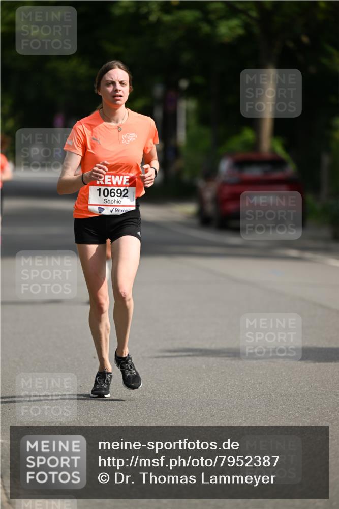 15.06.2025 - REWE Women's Run Dr. Thomas Lammeyer http://msf.ph/oto/7952387 15.06.2025 09:39:17 Laufen 10692 meine-sportfotos.de