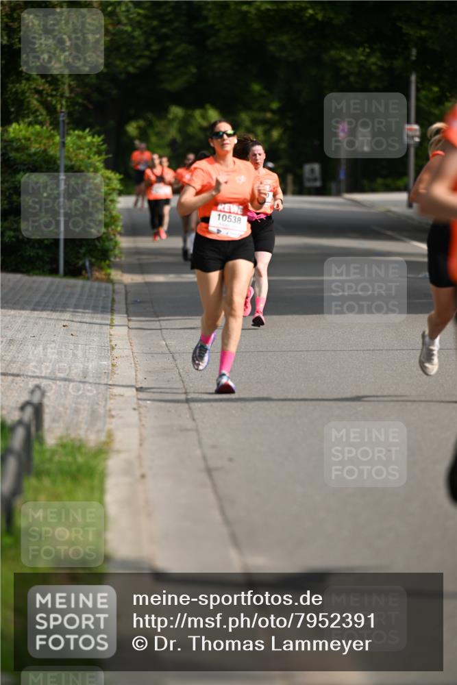 15.06.2025 - REWE Women's Run Dr. Thomas Lammeyer http://msf.ph/oto/7952391 15.06.2025 09:39:18 Laufen 10538 meine-sportfotos.de