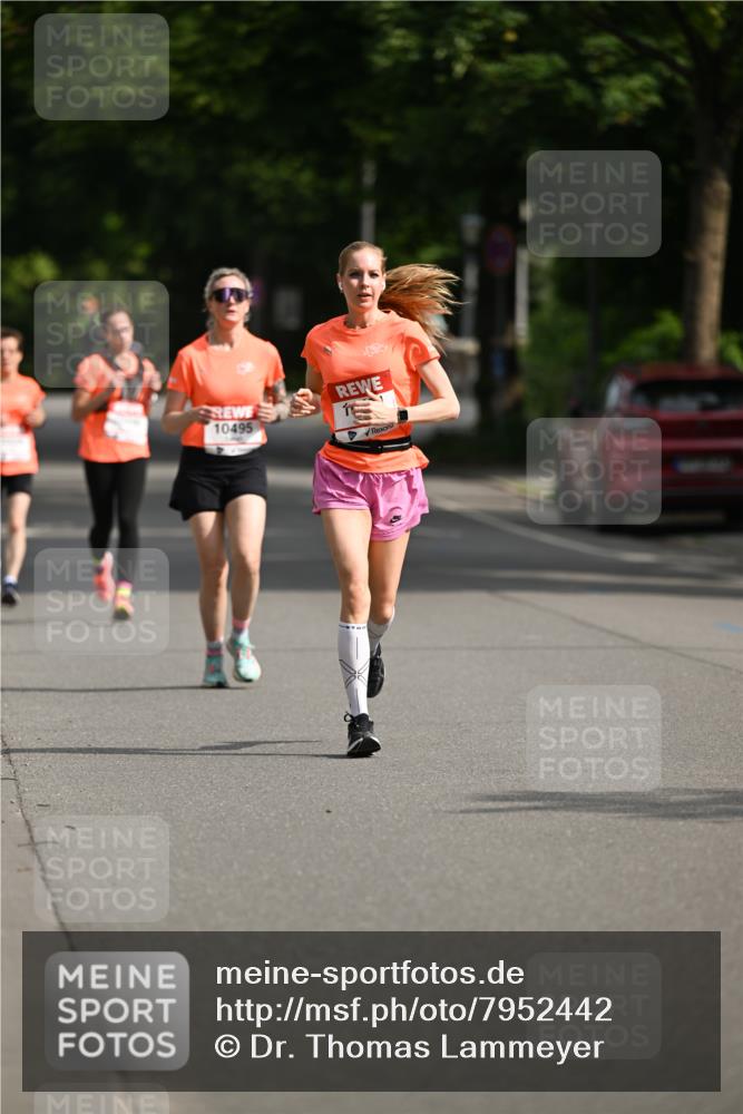 15.06.2025 - REWE Women's Run Dr. Thomas Lammeyer http://msf.ph/oto/7952442 15.06.2025 09:39:30 Laufen 10495 meine-sportfotos.de