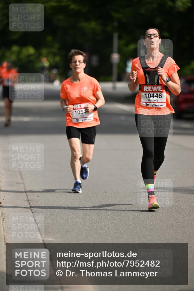 15.06.2025 - REWE Women's Run Dr. Thomas Lammeyer http://msf.ph/oto/7952482 15.06.2025 09:39:36 Laufen 10446, 1054 meine-sportfotos.de