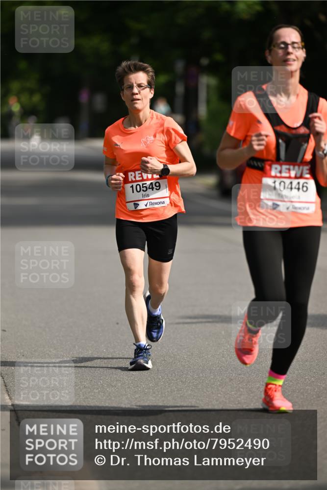 15.06.2025 - REWE Women's Run Dr. Thomas Lammeyer http://msf.ph/oto/7952490 15.06.2025 09:39:37 Laufen 10549, 10446 meine-sportfotos.de