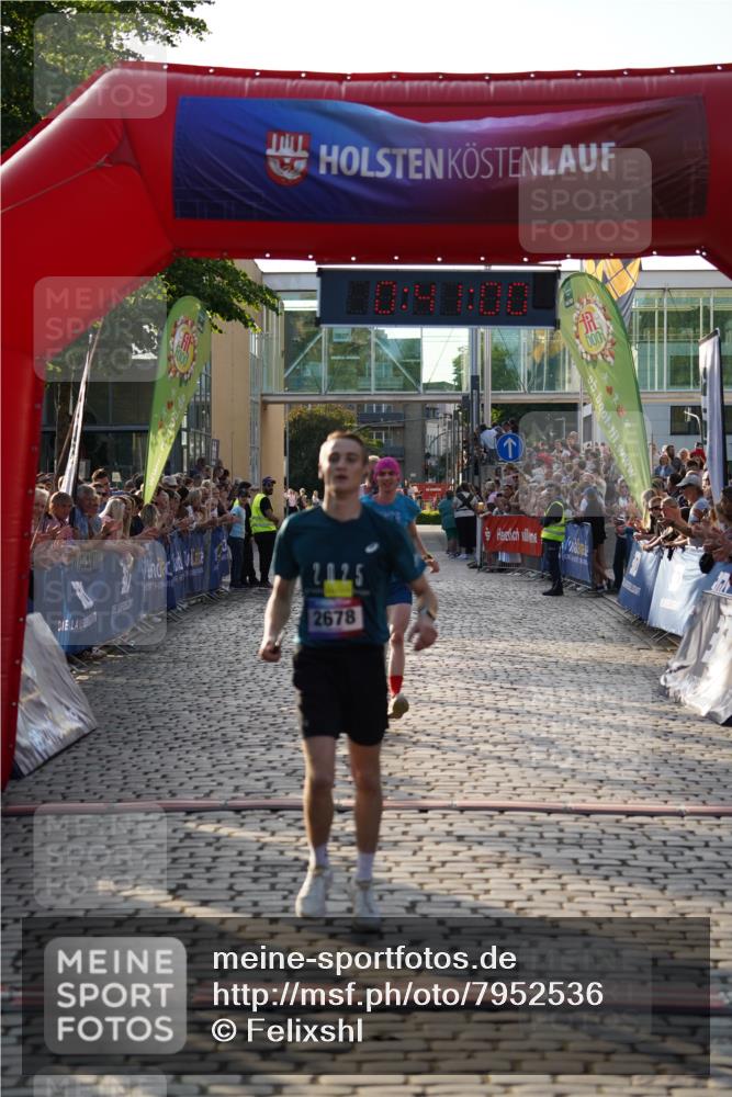 13.06.2025 - Holstenköstenlauf Felixshl http://msf.ph/oto/7952536 13.06.2025 19:41:00 Laufen 2039, 2188, 2678, 3911 meine-sportfotos.de