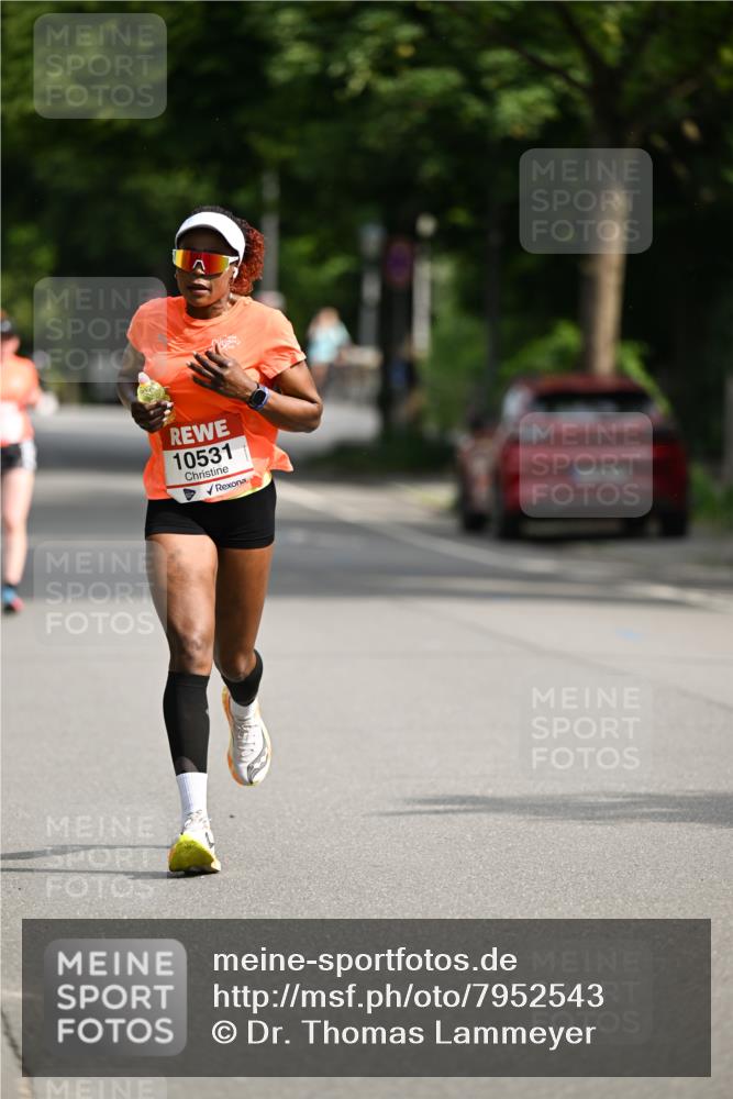 15.06.2025 - REWE Women's Run Dr. Thomas Lammeyer http://msf.ph/oto/7952543 15.06.2025 09:40:01 Laufen 10531 meine-sportfotos.de