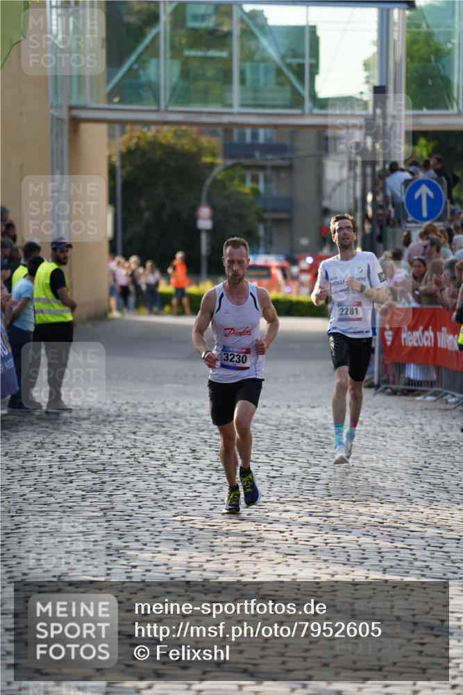 13.06.2025 - Holstenköstenlauf Felixshl http://msf.ph/oto/7952605 13.06.2025 19:41:14 Laufen 2281, 3230 meine-sportfotos.de