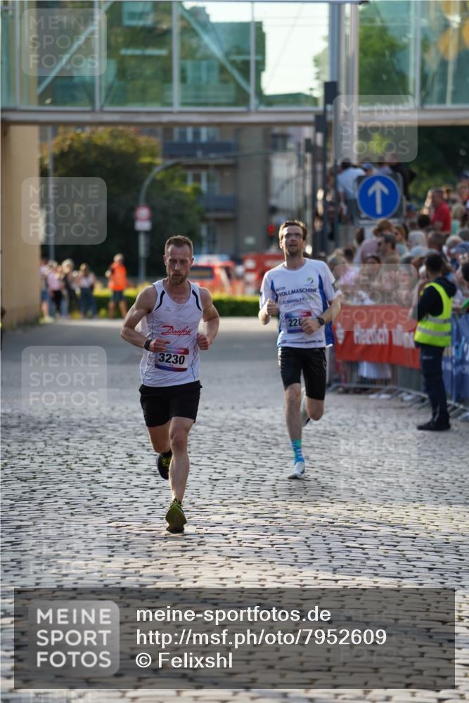 13.06.2025 - Holstenköstenlauf Felixshl http://msf.ph/oto/7952609 13.06.2025 19:41:14 Laufen 2281, 3230 meine-sportfotos.de