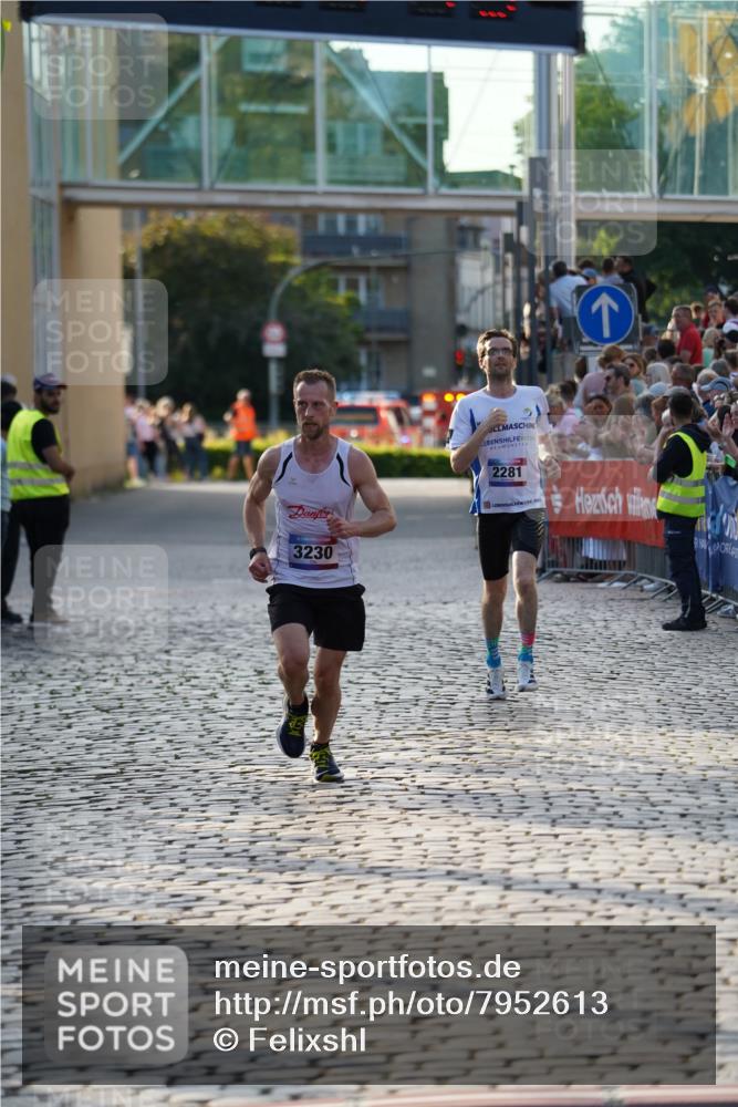 13.06.2025 - Holstenköstenlauf Felixshl http://msf.ph/oto/7952613 13.06.2025 19:41:14 Laufen 2281, 3230 meine-sportfotos.de