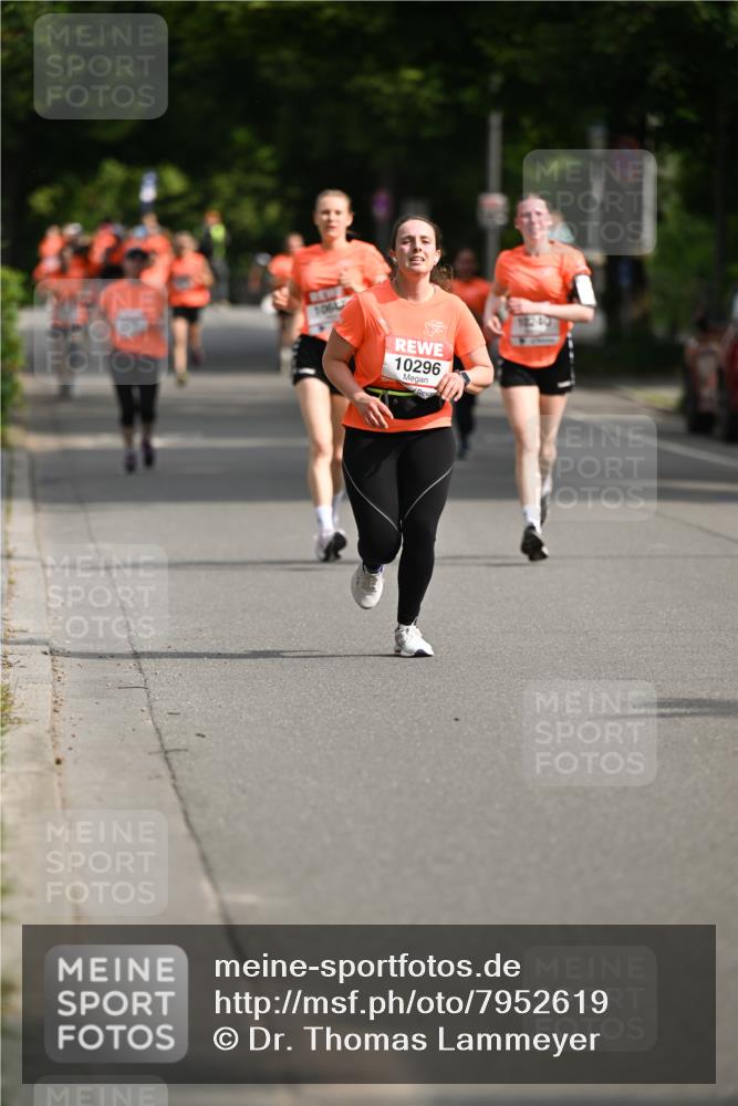 15.06.2025 - REWE Women's Run Dr. Thomas Lammeyer http://msf.ph/oto/7952619 15.06.2025 09:40:14 Laufen 10296 meine-sportfotos.de