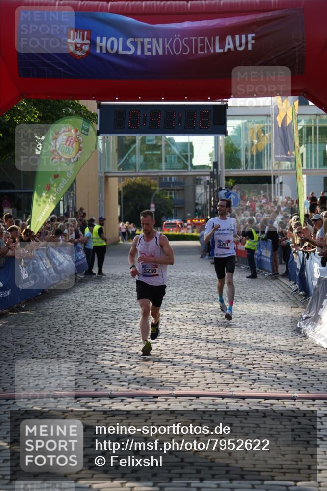 13.06.2025 - Holstenköstenlauf Felixshl http://msf.ph/oto/7952622 13.06.2025 19:41:15 Laufen 2281, 3230 meine-sportfotos.de